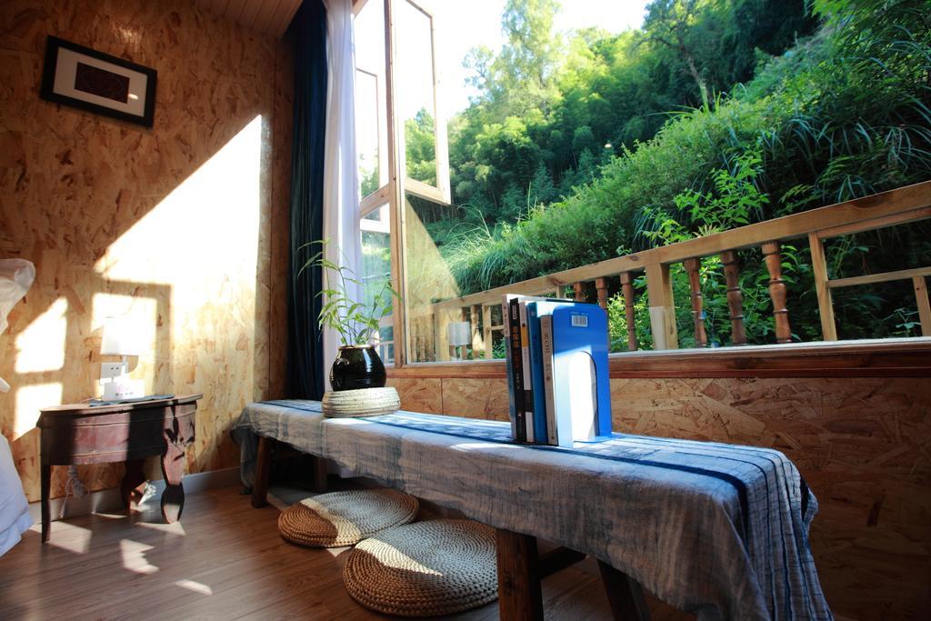 Tong Sang Art Hotel Liping Quarto foto