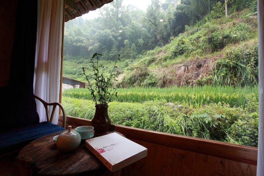 Tong Sang Art Hotel Liping Quarto foto